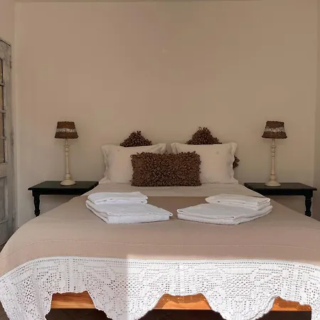 Snug Houseguests בית הארחה ליסבון