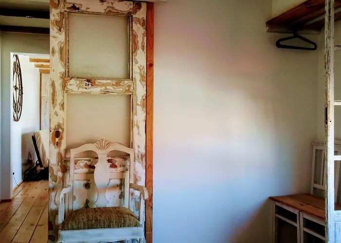 게스트하우스 Snug Houseguests