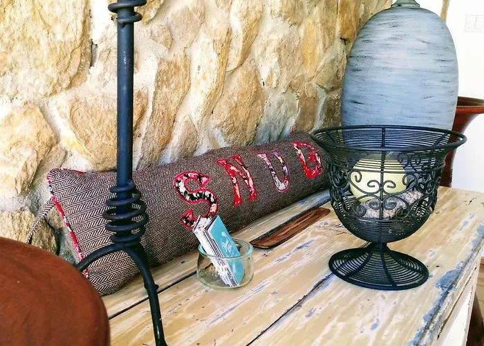 Snug Houseguests 4* 리스본